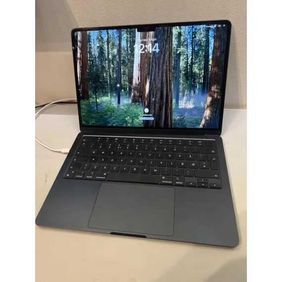 MacBook air 2022 M2 Midnatt