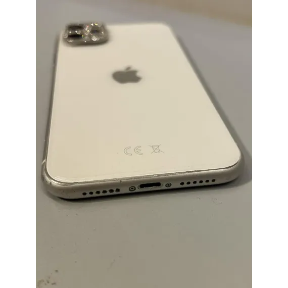 Iphone 11 - 64GB - white - grad C