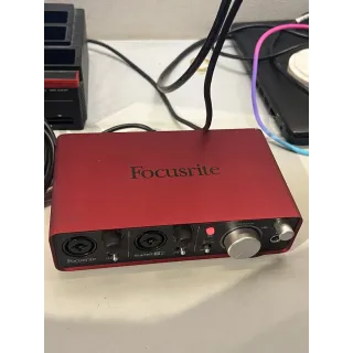 Focusrite Scarlett 2i2 1 gen