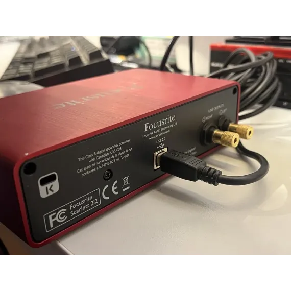 Focusrite Scarlett 2i2 1 gen