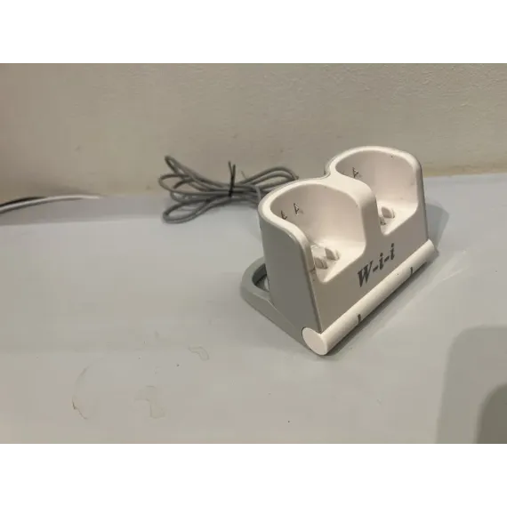 Wii kontroll lader