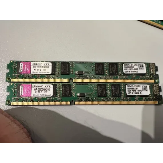4GB PC3-10600 CL9 240-Pin DIMM Kit