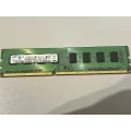 Samsung 4GB PC3-10600 DDR3-1333MHz non-ECC Unbuffered CL9 240-Pin