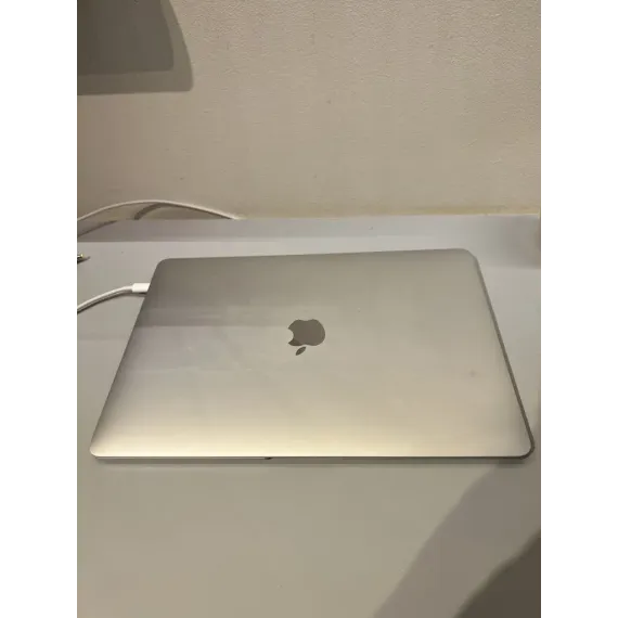 MacBook air late 2018 Silver