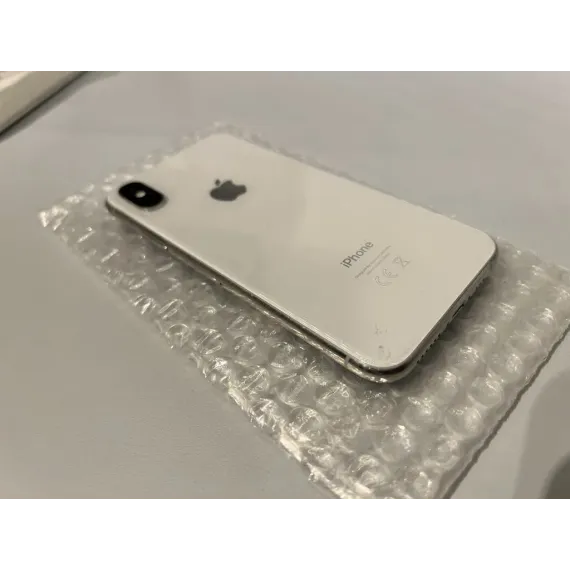 Iphone XS - Silver - 64gb - Grad B