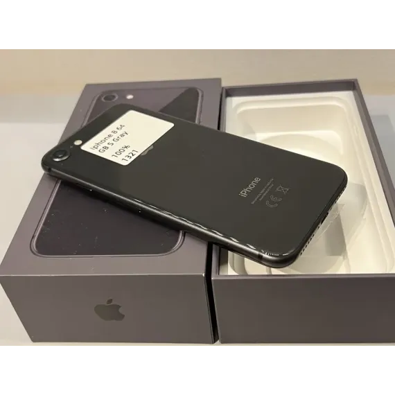 Iphone 8 - Space Gray - 64GB - Grad A