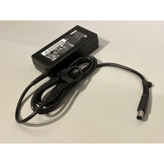 Brukt HP A065R05CH Strømadapter – 5V 6.5A (32.5W)