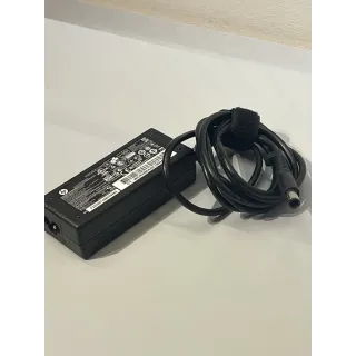 Brukt HP 677774-002 Strømadapter – 65W 19.5V 3.33A