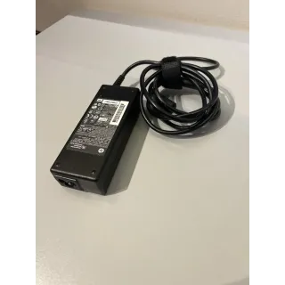 Brukt HP 608428-001 Strømadapter – 90W 19V 4.74A
