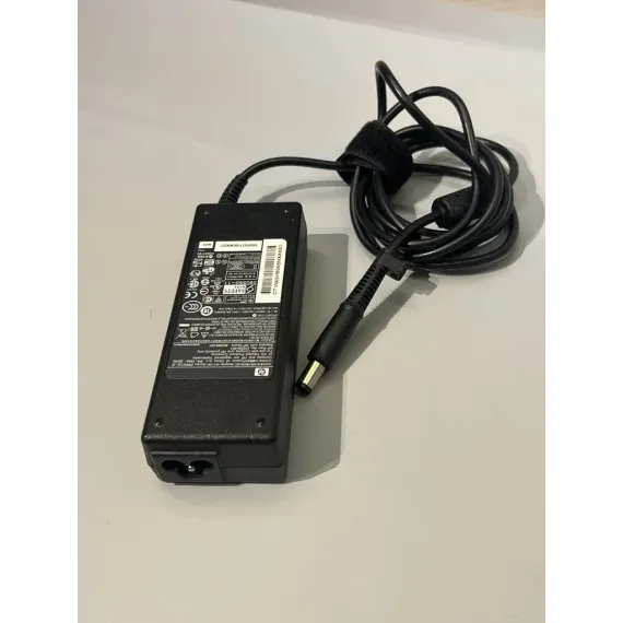 Brukt HP 519330-001 Strømadapter – 90W 19V 4.74A
