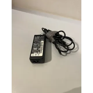 Brukt Lenovo Strømadapter – 65W 20V 3.25A