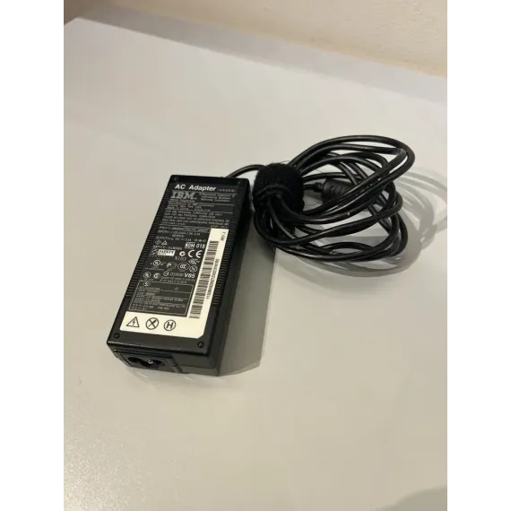 IBM AC Adapter 16V 4.5A – Original strømadapter