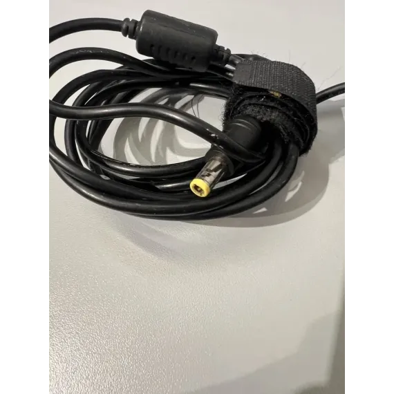 IBM AC Adapter 16V 4.5A – Original strømadapter