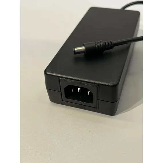 Brukt Delta Electronics 12V 5A Strømforsyning – For Cisco-utstyr