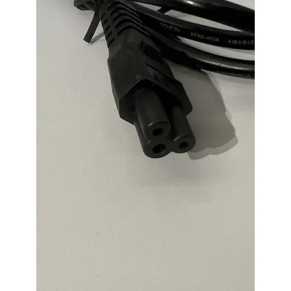 Strømkabel EU til C6 ("Mickey Mouse") – 20–90 cm (brukt)