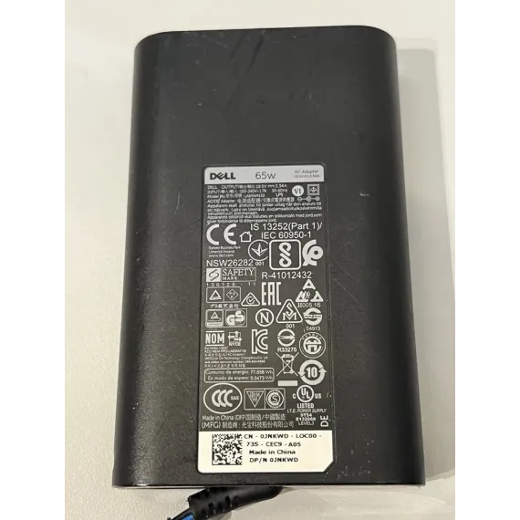 Dell 65W AC Adapter – Modell LA65NM130