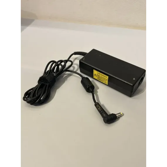 Delta Electronics SADP-65KB D 65W Strømforsyning