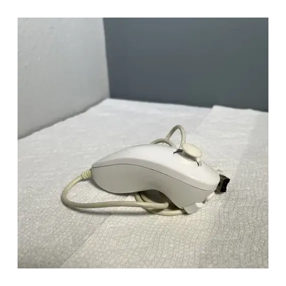 Hvit Nunchuk