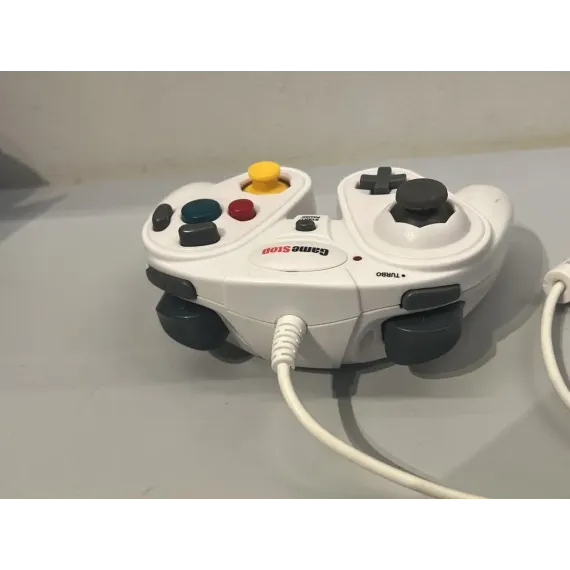 GameStop GameCube-kontroller (hvit, brukt)