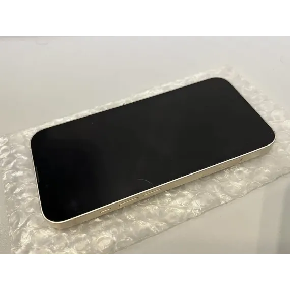 iPhone 13 128GB Hvit – Grad A med nytt originalt batteri