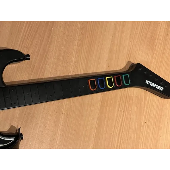 Guitar Hero Kramer Striker PS2 – med reim, uten mottaker