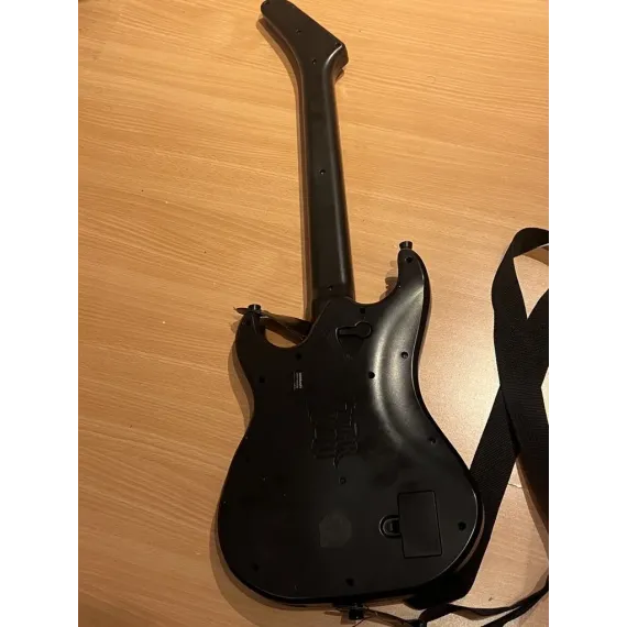 Guitar Hero Kramer Striker PS2 – med reim, uten mottaker