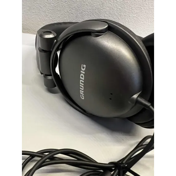 Grundig Over-Ear Hodetelefoner med kabel