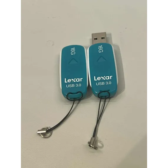 2 stk Lexar 16 GB USB 3.0-minnepenner – rask og pålitelig lagring