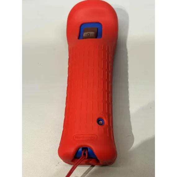 Nintendo Wii Remote Plus – Mario Edition (Rød, MotionPlus Inside)