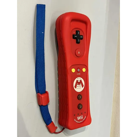Nintendo Wii Remote Plus – Mario Edition (Rød, MotionPlus Inside)