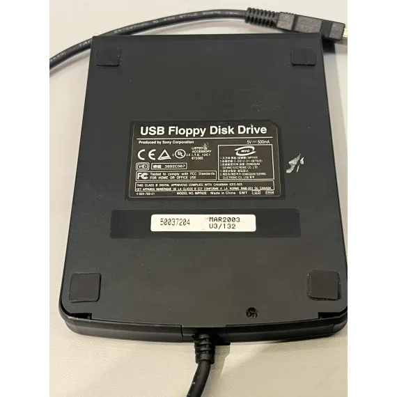 Sony USB Floppy Disk Drive – MPF82E (Brukt)