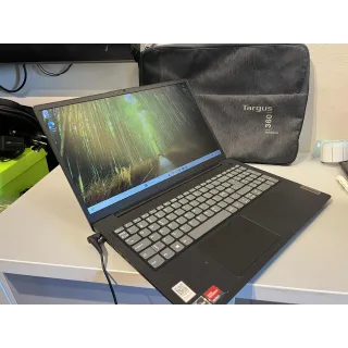 Lenovo V15 Gen 2 – Ryzen 5 / 8GB RAM / 256GB SSD / Win 11 Pro (2022)