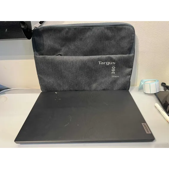 Lenovo V15 Gen 2 – Ryzen 5 / 8GB RAM / 256GB SSD / Win 11 Pro (2022)