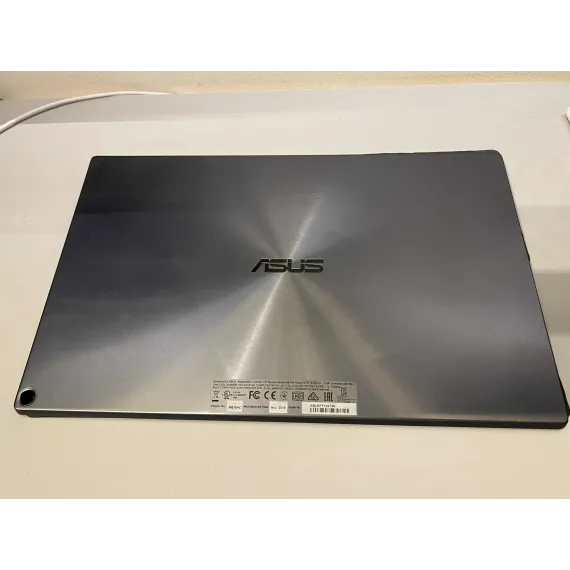 ASUS ZenScreen MB16AC – 15,6" bærbar skjerm (2019)