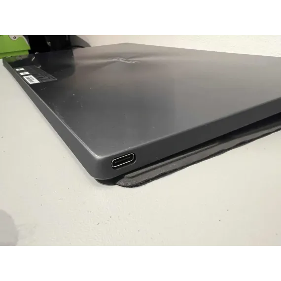 ASUS ZenScreen MB16AC – 15,6" bærbar skjerm (2019)