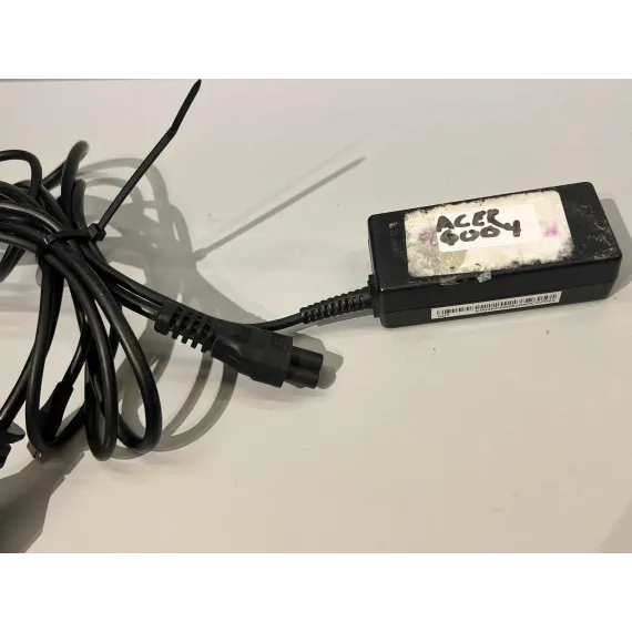 Acer USB-C Strømforsyning 45W – 5V/9V/15V/20V (Chicony A16-045N1A)  Sammendrag