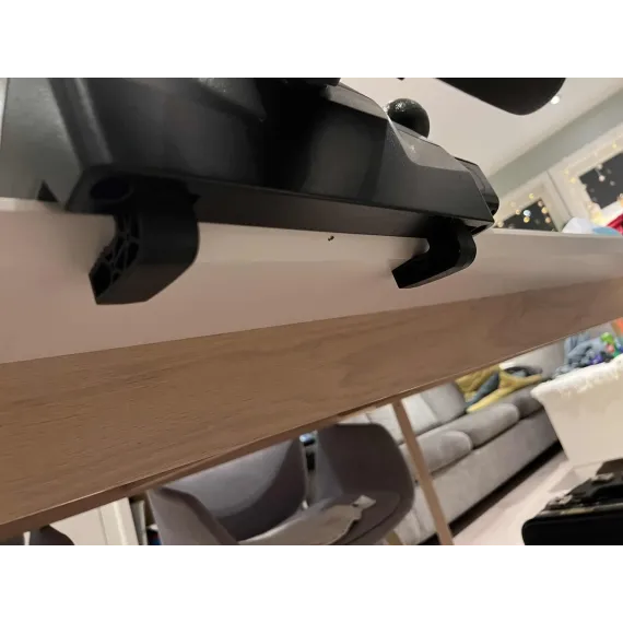 Logitech Driving Force Pro – ratt og pedaler til PlayStation 2 / 3 og PC