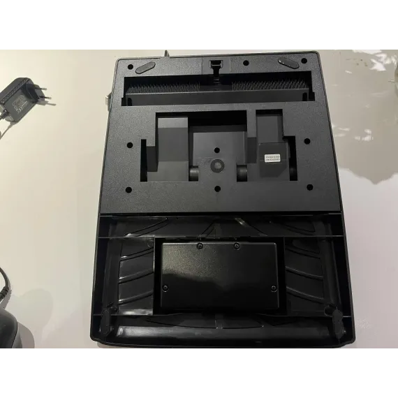 Logitech Driving Force Pro – ratt og pedaler til PlayStation 2 / 3 og PC