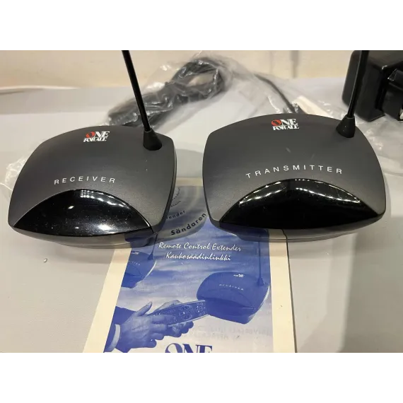 One For All – Remote Control Extender Kit (IR sender/mottaker)